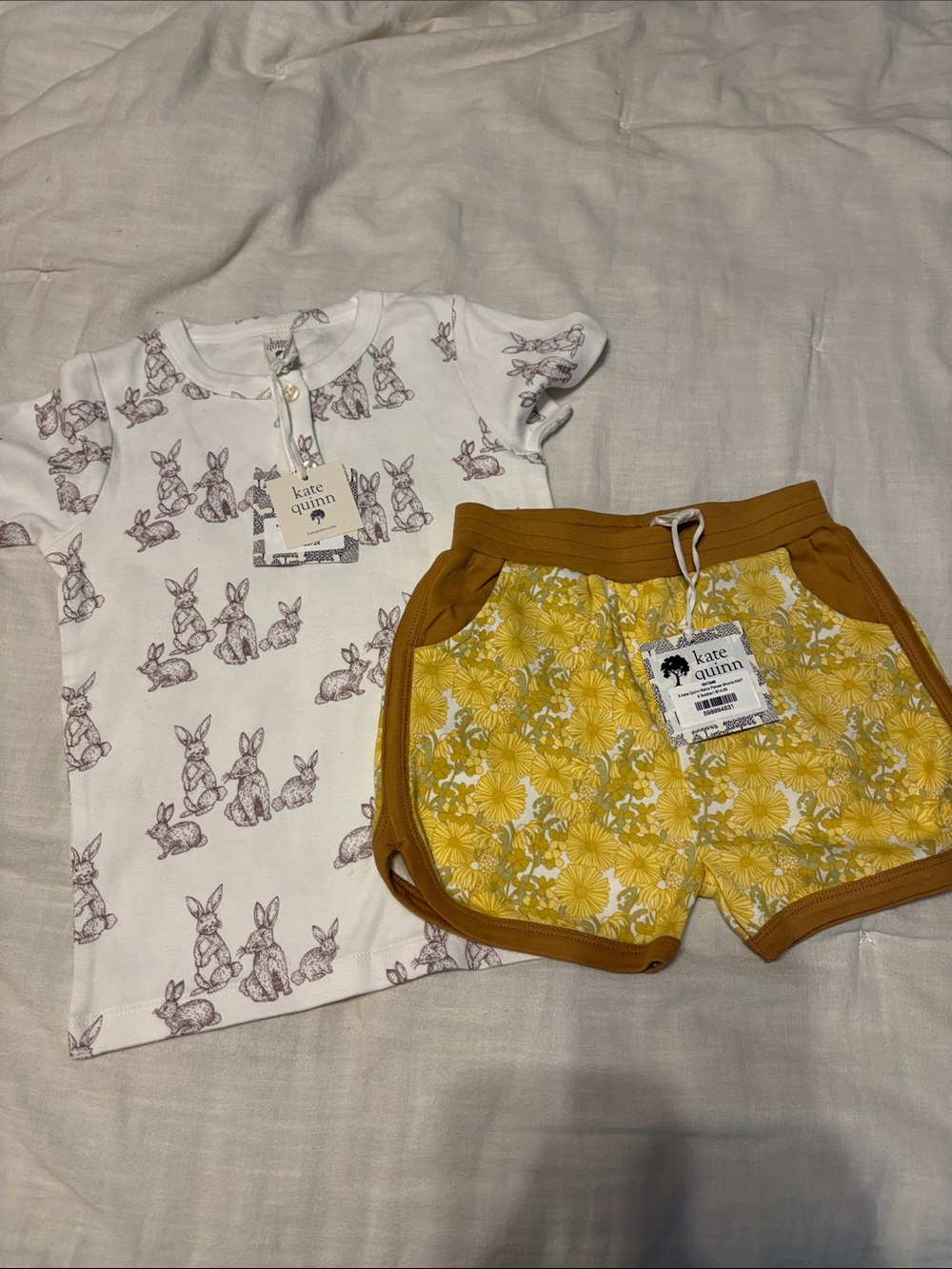 Kate Quinn organic cotton bundle bunny henley and wildflower retro shorts 5y